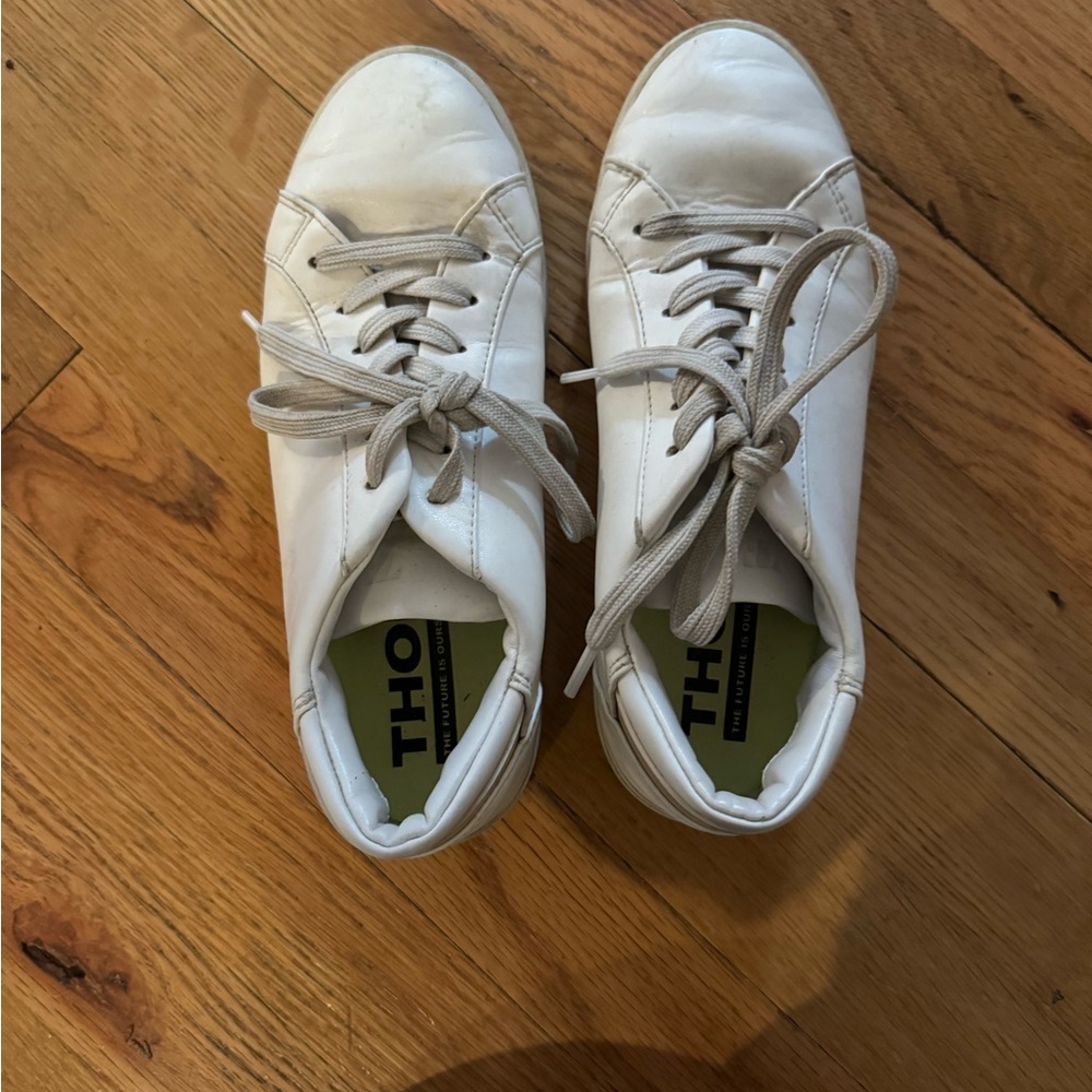 Thousand Fell Sneakers - White, Size 6